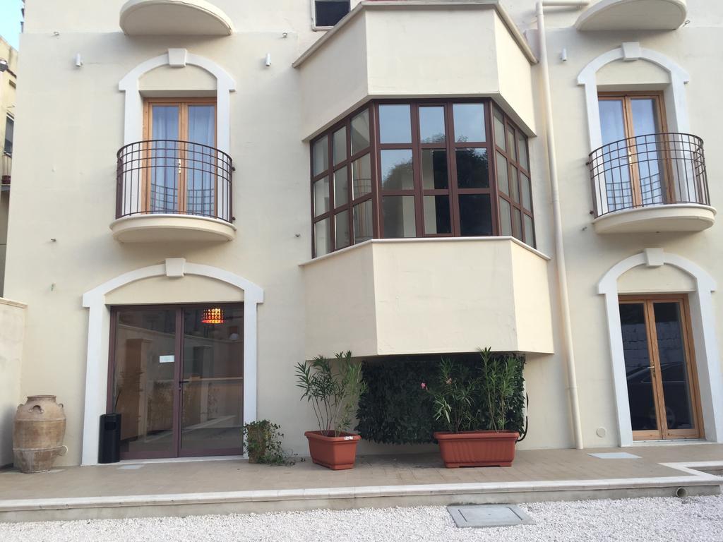 Ibasilischi Hotel Irsina Luaran gambar